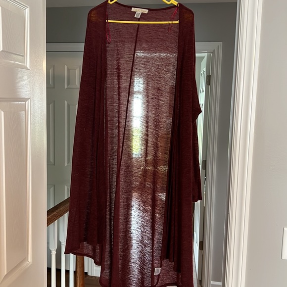 Duster - Picture 3 of 6